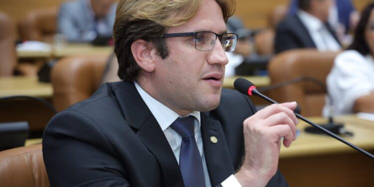 Marcelo Sobral apresenta indicações para melhorar infraestrutura de Itaporanga e Socorro