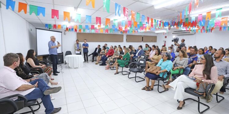 Prefeitura firma parceria para redução de filas de cirurgias eletivas em Aracaju