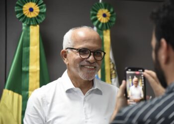 Prefeitura de Aracaju pagará salários dos servidores nesta sexta-feira, dia 23