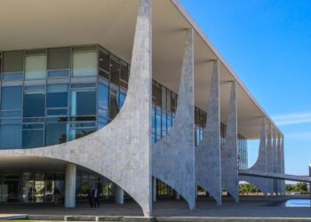 Segurança de Lula terá modelo híbrido, sob comando do GSI