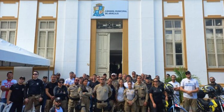 Agentes de Trânsito de Aracaju paralisam atividades