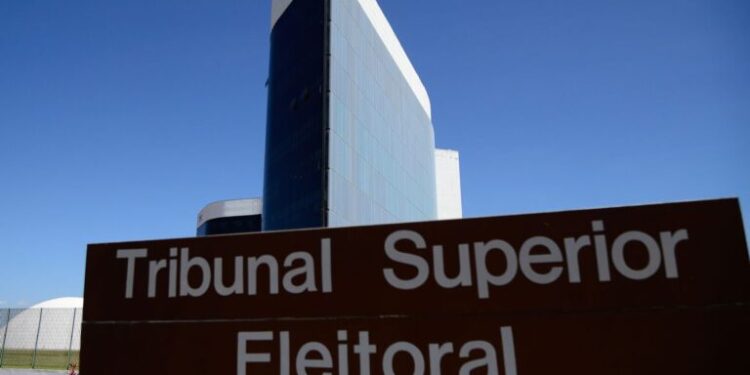 STF decide quem fica com vaga aberta por cassação de Dallagnol
