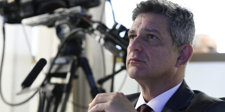 Senador Rogério Carvalho impulsiona relações comerciais do Brasil com a Ásia e destaca pautas estratégicas para Sergipe