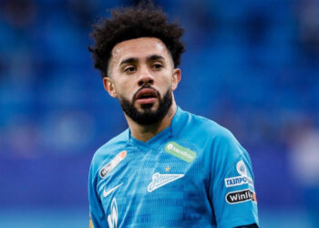 Salário de R$ 2 milhões mensais: Flamengo ‘esquece’ Claudinho e De La Cruz e se prepara para fechar com outro grande meia do exterior