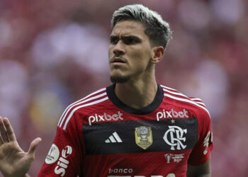 Pedro recebe proposta salarial de R$ 6 milhões mensais e pode deixar o Flamengo nos próximos dias