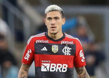 Pedro relata agressão em vestiário e vai a delegacia após vitória do Flamengo