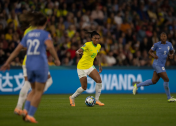 Brasil perde para França e se complica na Copa do Mundo de Futebol Feminino