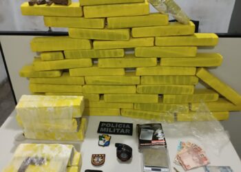 Polícia Militar apreende 38kg de maconha em Socorro
