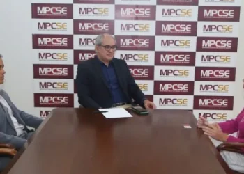 Ministério Público de Contas garante apoio ao MPSE em pacto para extinguir lixões no estado de Sergipe