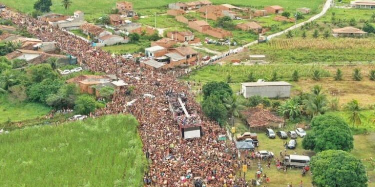 Capela consolida Festa do Mastro como uma das maiores de São Pedro