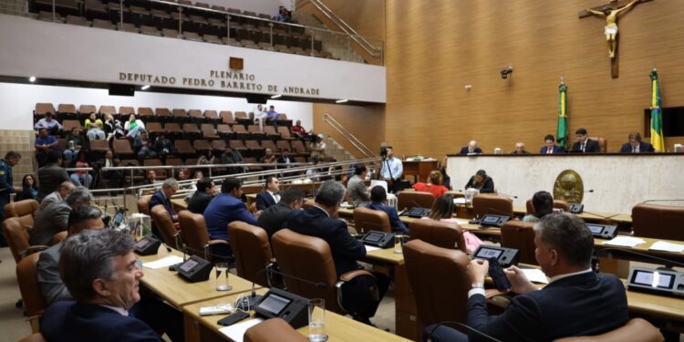 Aprovados R$300 mi para estimular o Desenvolvimento Econômico, Cultural e Social