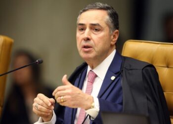 Pedido de impeachment contra Barroso vai ser apresentado nesta quarta-feira (19)