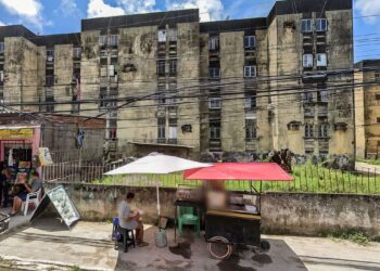 Número de mortos de prédio que desabou no Grande Recife sobe para 14