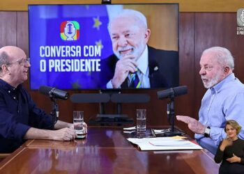Lula passará por cirurgia no quadril em outubro