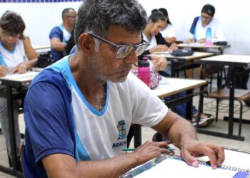 Prazo para confirmação de matrícula para Educação de Jovens e Adultos encerra na próxima quarta-feira (12)
