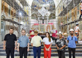 Yandra Moura visita obra da Catedral de Aracaju e coloca mandato à disposição