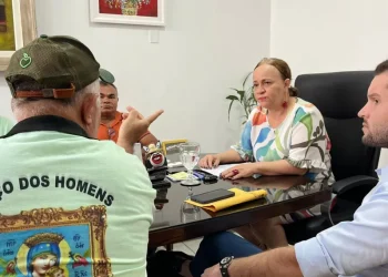 Neto Batalha visita Funcap e busca apoio para grupo cultural de Itabi