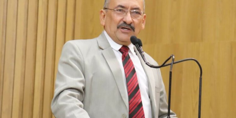 “A tabela SUS é uma vergonha”, diz vereador Cícero do Santa Maria