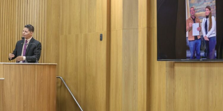 Prato do Povo: “Eu já fui beneficiado um dia”, relembra Soneca ao destacar programa de combate à fome