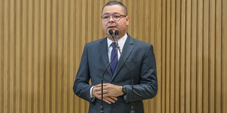 Violência na comunidade do “Manoel Preto”, no bairro Industrial, preocupa Eduardo Lima