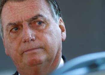 PGR quer lista com nomes de seguidores de Bolsonaro nas redes sociais
