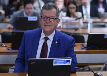 Com apoio de Laércio, Congresso promulga PEC dos Lotéricos, que garante prorrogação de contratos e continuidade de serviços bancários