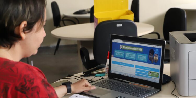 Aberto o período de matrículas para a Educação de Jovens e Adultos em Sergipe