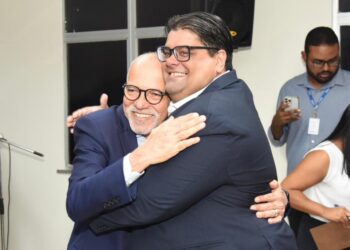 Prefeito empossa Joaquim da Janelinha como secretário da Articulação Política e Relações Institucionais