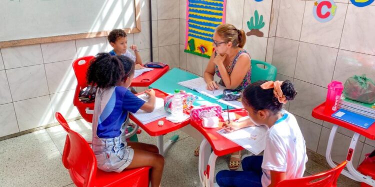 Semed realizará reforço pedagógico para cerca de dois mil alunos durante as férias