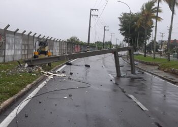 Energisa alerta sobre os riscos de colisões em postes