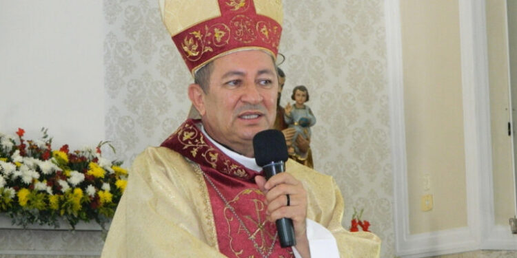 Papa Francisco aceita renúncia do arcebispo de Aracaju