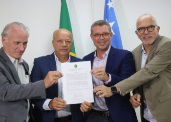 Fábio Mitidieri enaltece parceria com o Governo Federal durante a posse do novo superintendente do Patrimônio da União em Sergipe