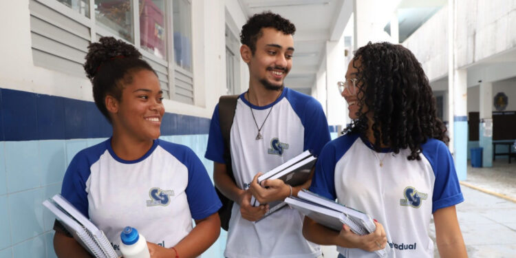 Escolas do sul sergipano disponibilizam 210 vagas para cursos técnicos subsequentes em nível médio