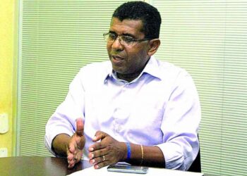 Servidores da FHS deflagram greve por tempo indeterminado
