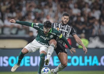 Libertadores: Galo e Palmeiras iniciam duelo brasileiro nas oitavas