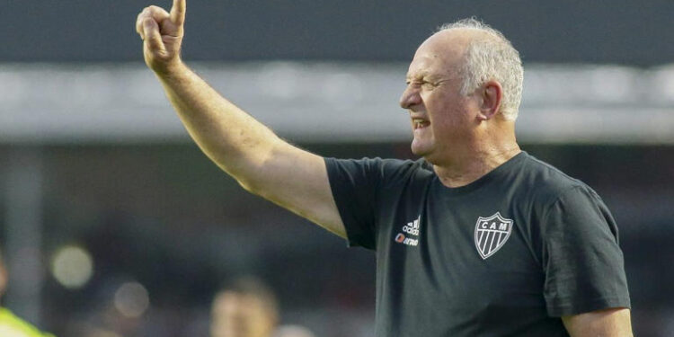 Vai cair! Torcida do Atlético MG quer saída de Felipão e define substituto ideal