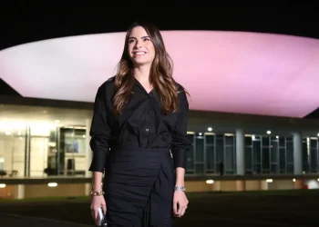 Yandra é selecionada membro titular da Representação Brasileira no Parlasul