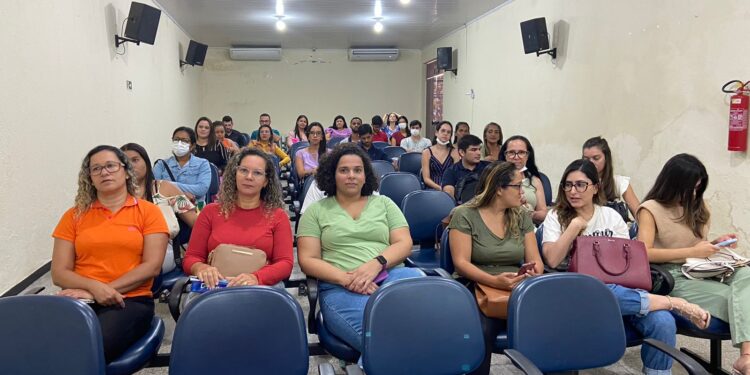 Secretaria Municipal de Saúde realiza capacitação sobre o Projeto TeleNordeste para médicos e gerentes das UBS