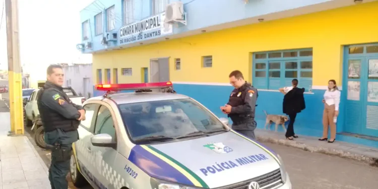 Vereadores protocolam pedido de afastamento do Presidente da Câmara do município de Riachão do Dantas