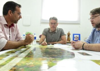 Em reunião com superintendente do DNIT, senador Alessandro busca melhorias para rodovias sergipanas