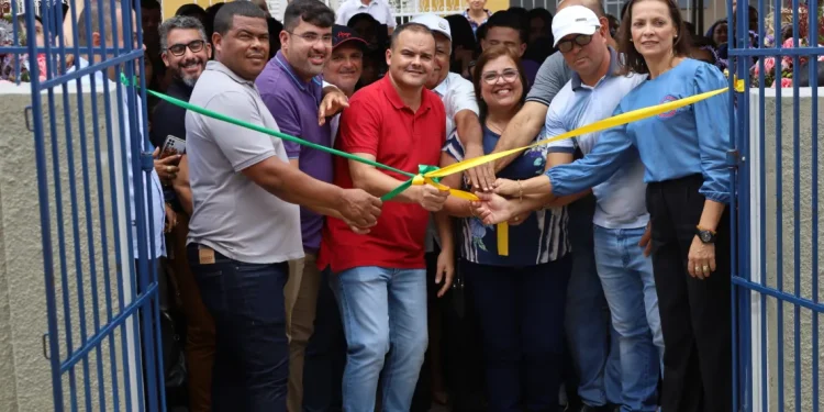 Reformas e ampliações de escolas garantem mais comodidade para aos de Carira