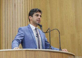 Vereador Pastor Diego defende que taxistas e transporte escolar usem corredores exclusivos