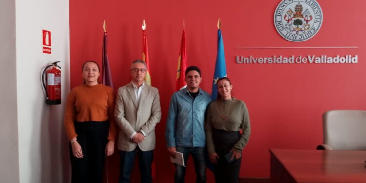 Unit já enviou mais de 60 alunos para estudos no exterior no último ano