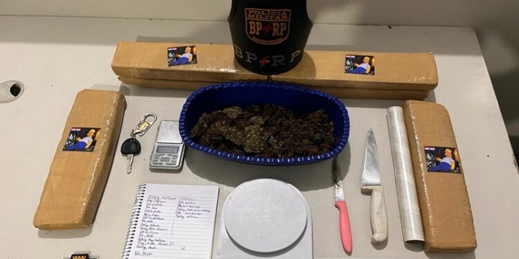 Polícia Militar apreende cerca de 7kg de entorpecentes na Região Metropolitana de Aracaju