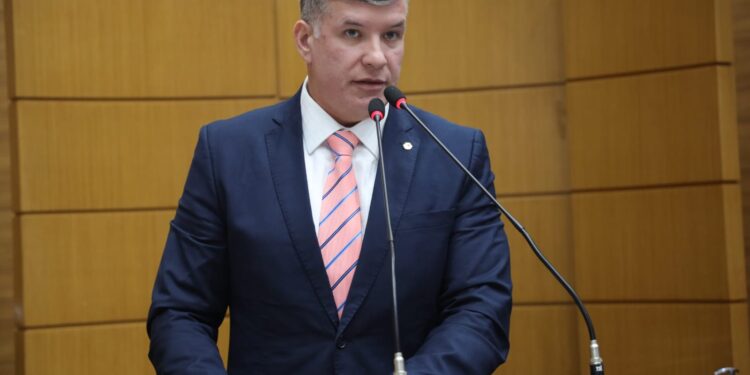 Deputado parabeniza Workshop realizado pelo TCE/SE