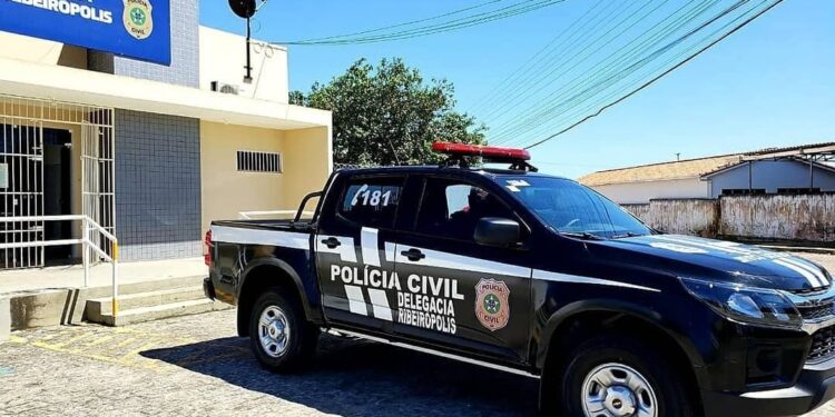 Polícia Civil de Ribeirópolis cumpre mandado de prisão contra condenado por homicídio no Mato Grosso