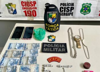 Polícia Militar prende duas pessoas por tráfico de drogas em Laranjeiras