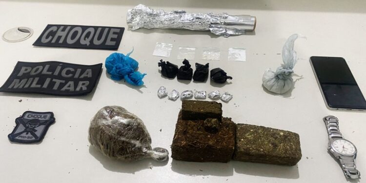 PM prende suspeito por tráfico de drogas na Zona Norte da capital