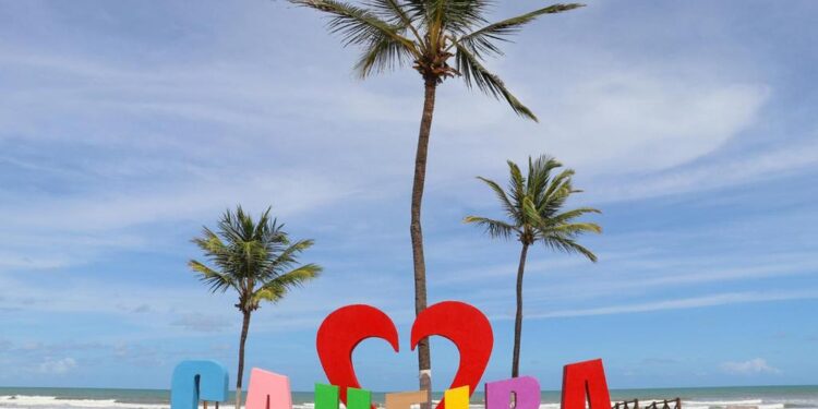 Juiz confirma em decisão que novas construções na praia da Caueira estão liberadas