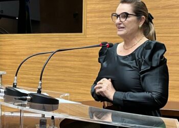 Áurea Ribeiro destaca importância do aleitamento materno